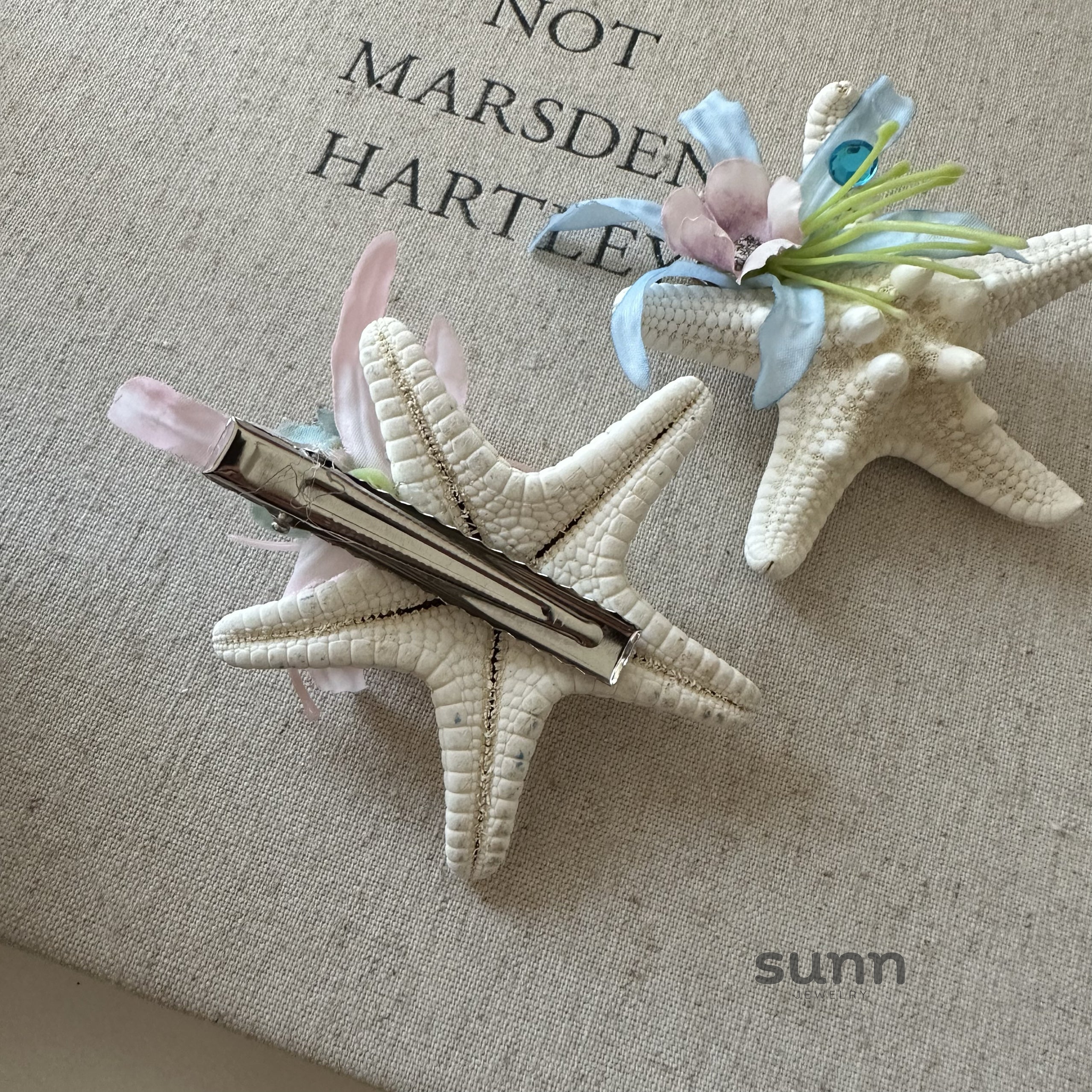 Arley Starfish Floral Clip [R8FWA84R]