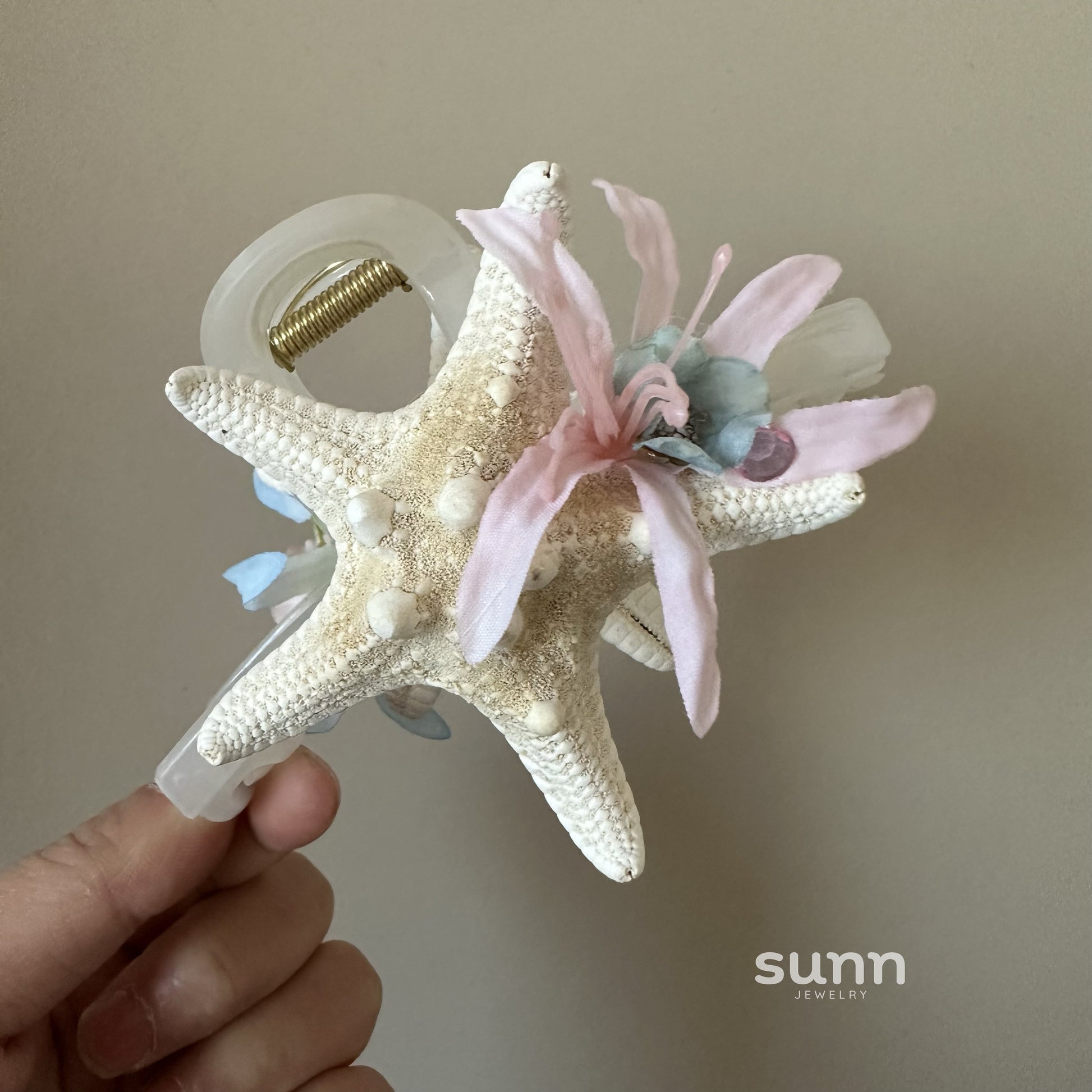 Arley Starfish Floral Clip [PXWUOZNF]