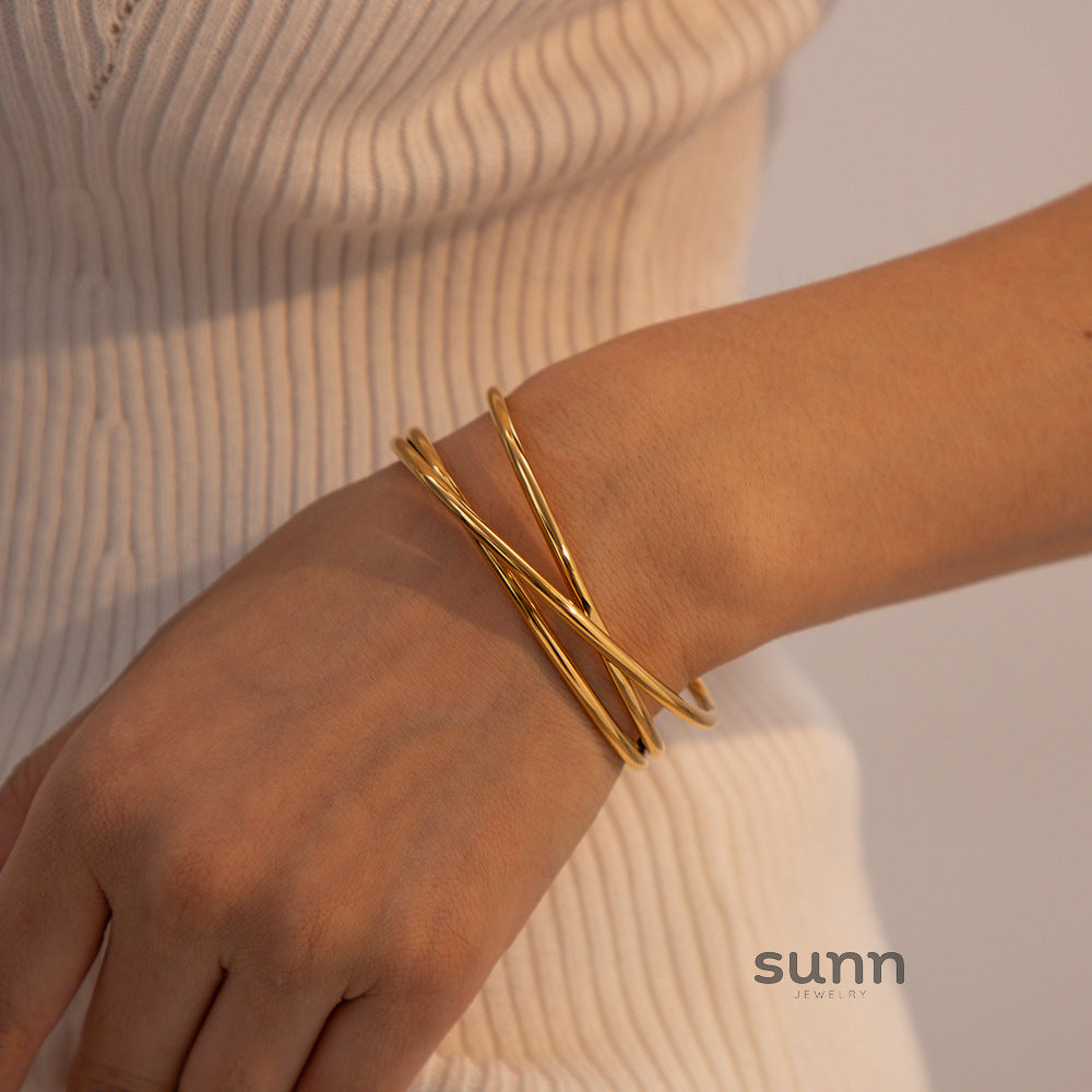 Arlo Ripple Bangle Bracelet [MNOEDQWK]