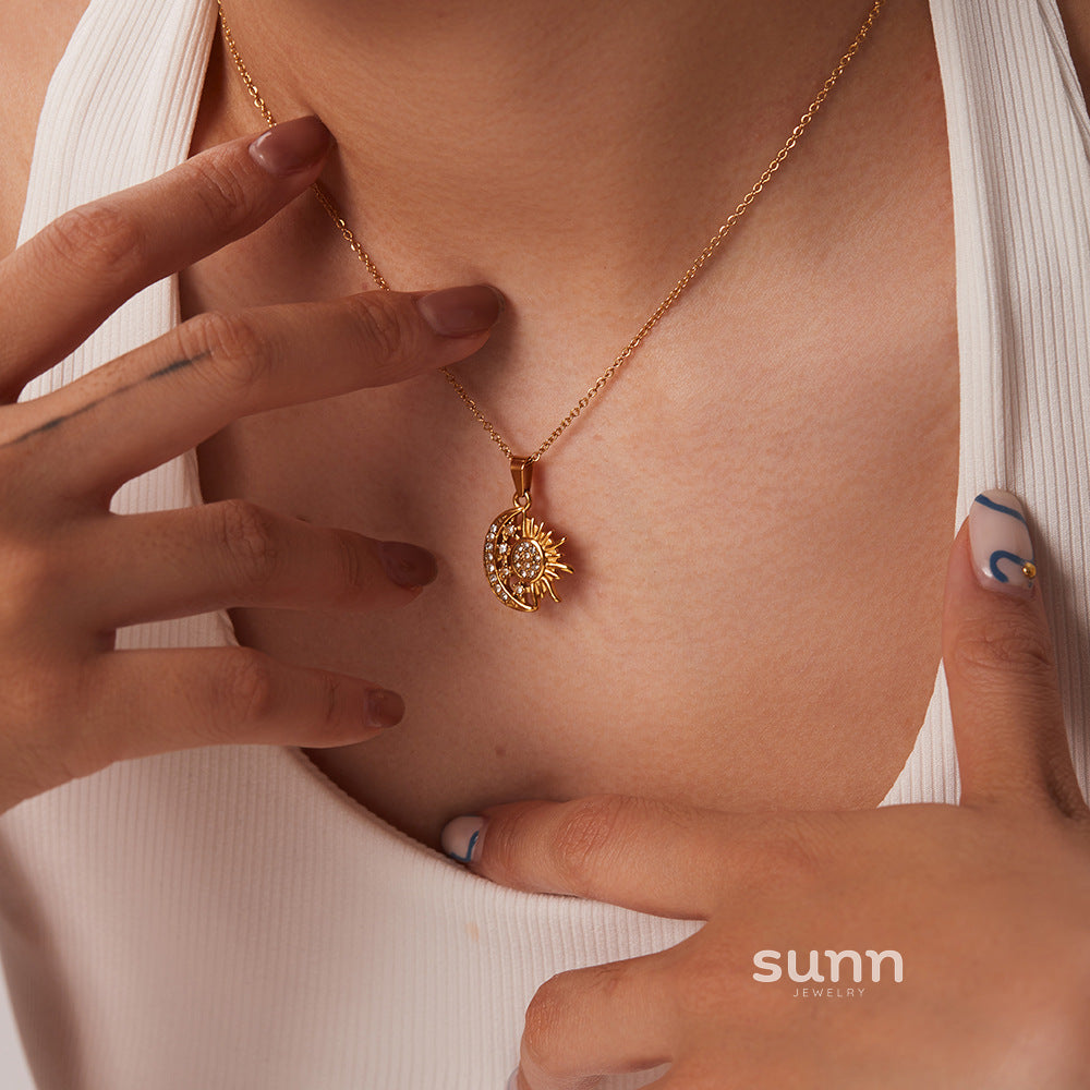 Arsema Delicate Heart Pendant Necklace [G46HXOYN]