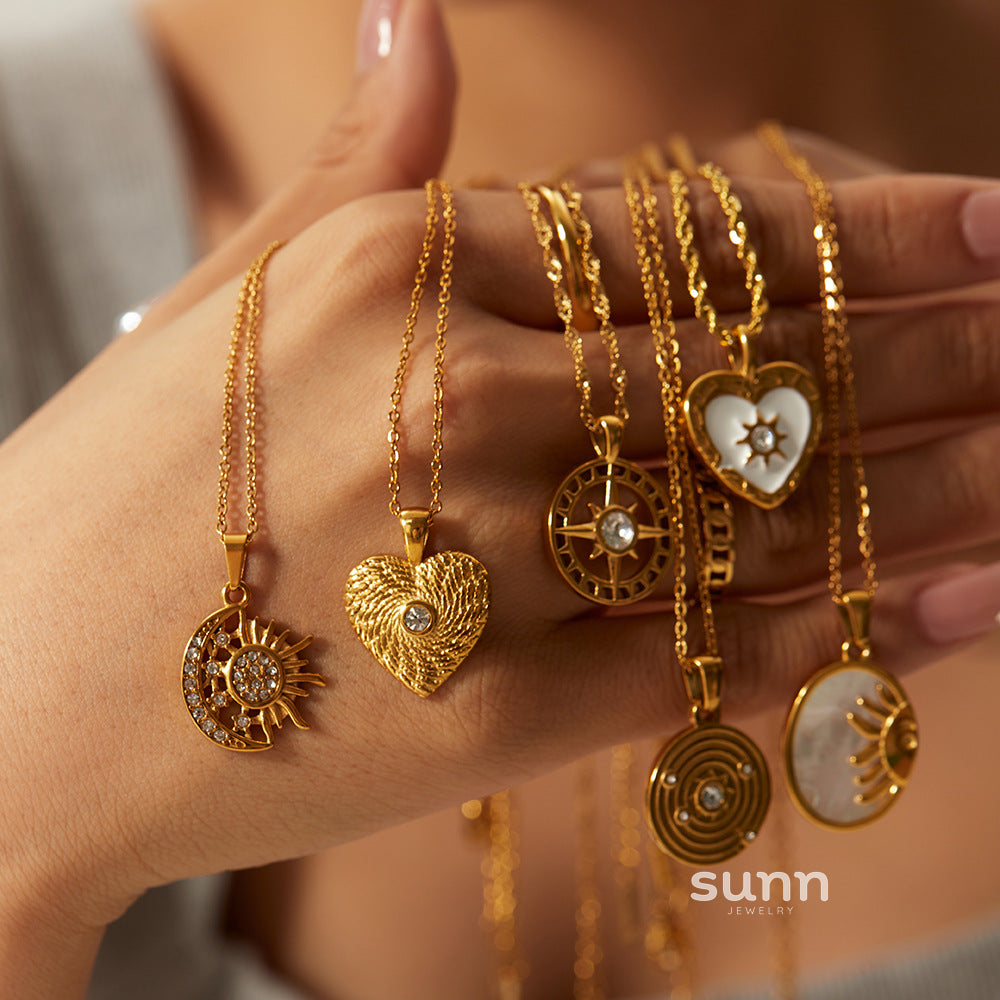 Arsema Delicate Heart Pendant Necklace [M2NX643Z]