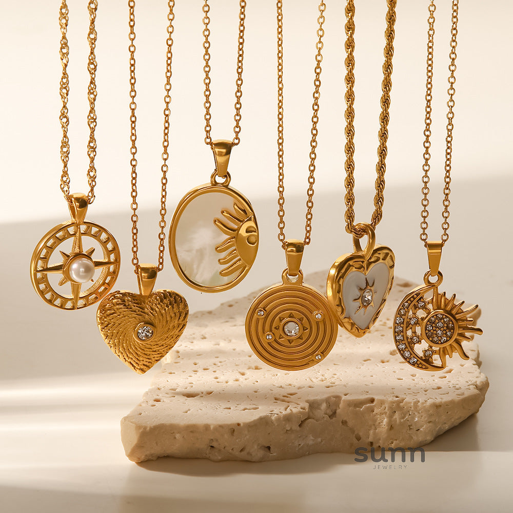 Arsema Delicate Heart Pendant Necklace [1UI8GJL1]