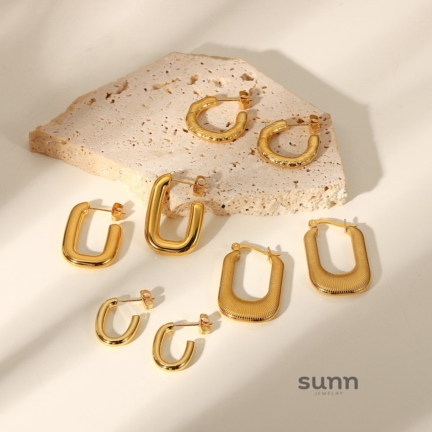 Arwa Geometric Hoop Earrings [ZZ9S5238]