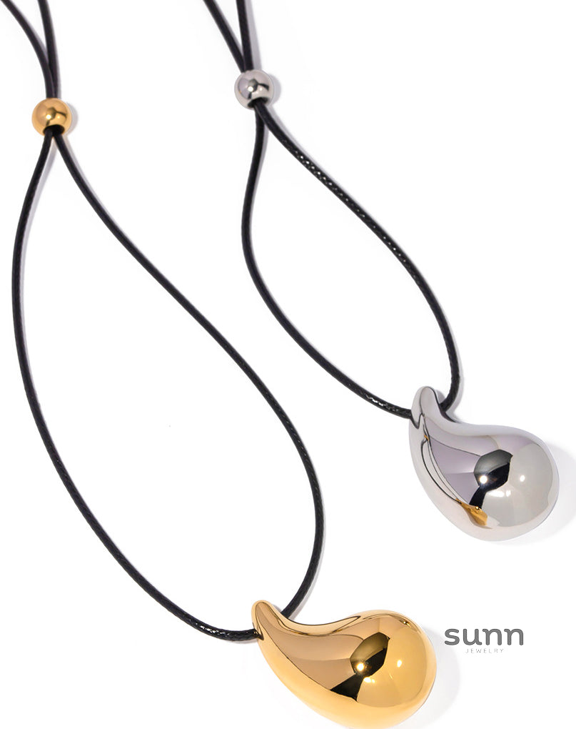 Arwa Layered Water Drop Necklace [NOY5XLFK]