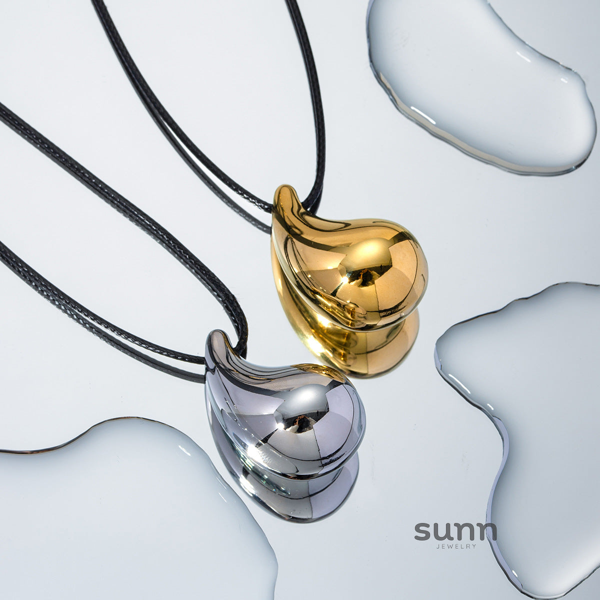 Arwa Layered Water Drop Necklace [RJ4VNLHF]