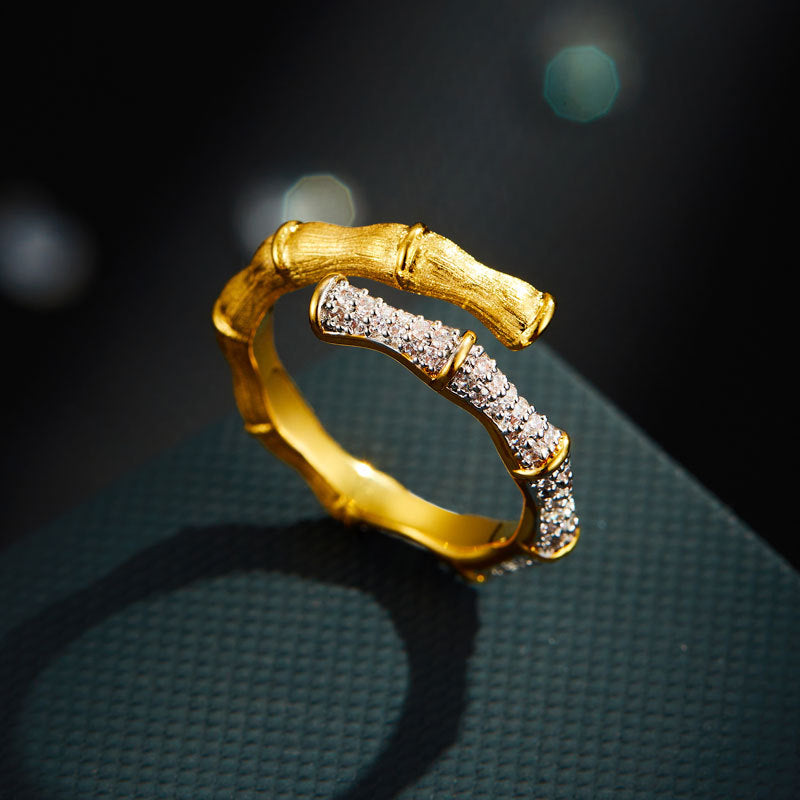 Aseel Two-Tone Bamboo Zircon Ring [SJWRTIJD]