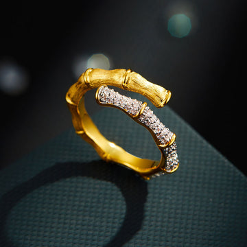 Aseel Two-Tone Bamboo Zircon Ring [SJWRTIJD]