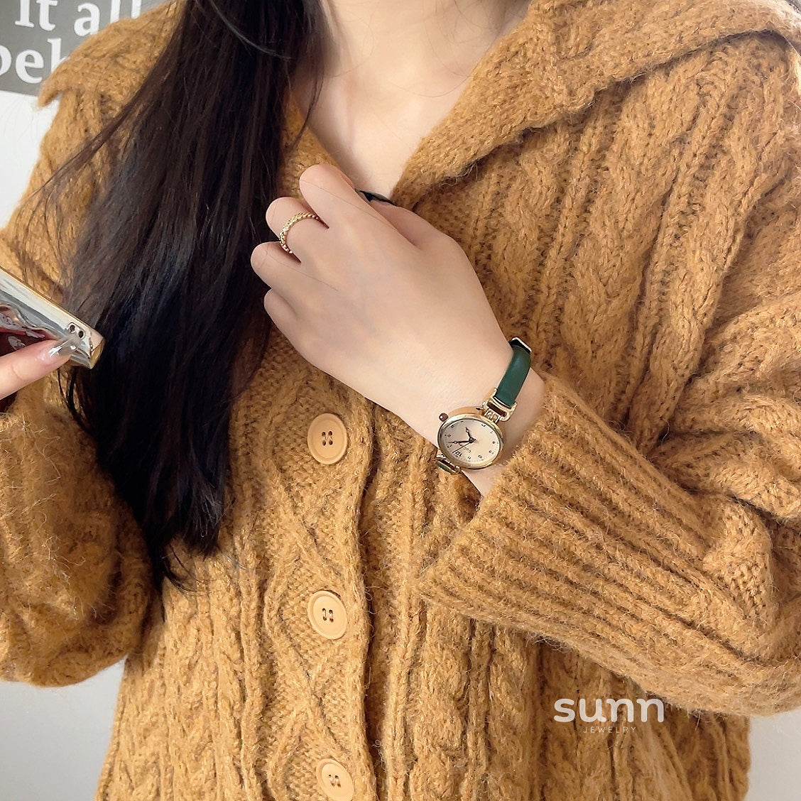 Ashlynne Minimalist Retro Watch [PQD5AEMQ]
