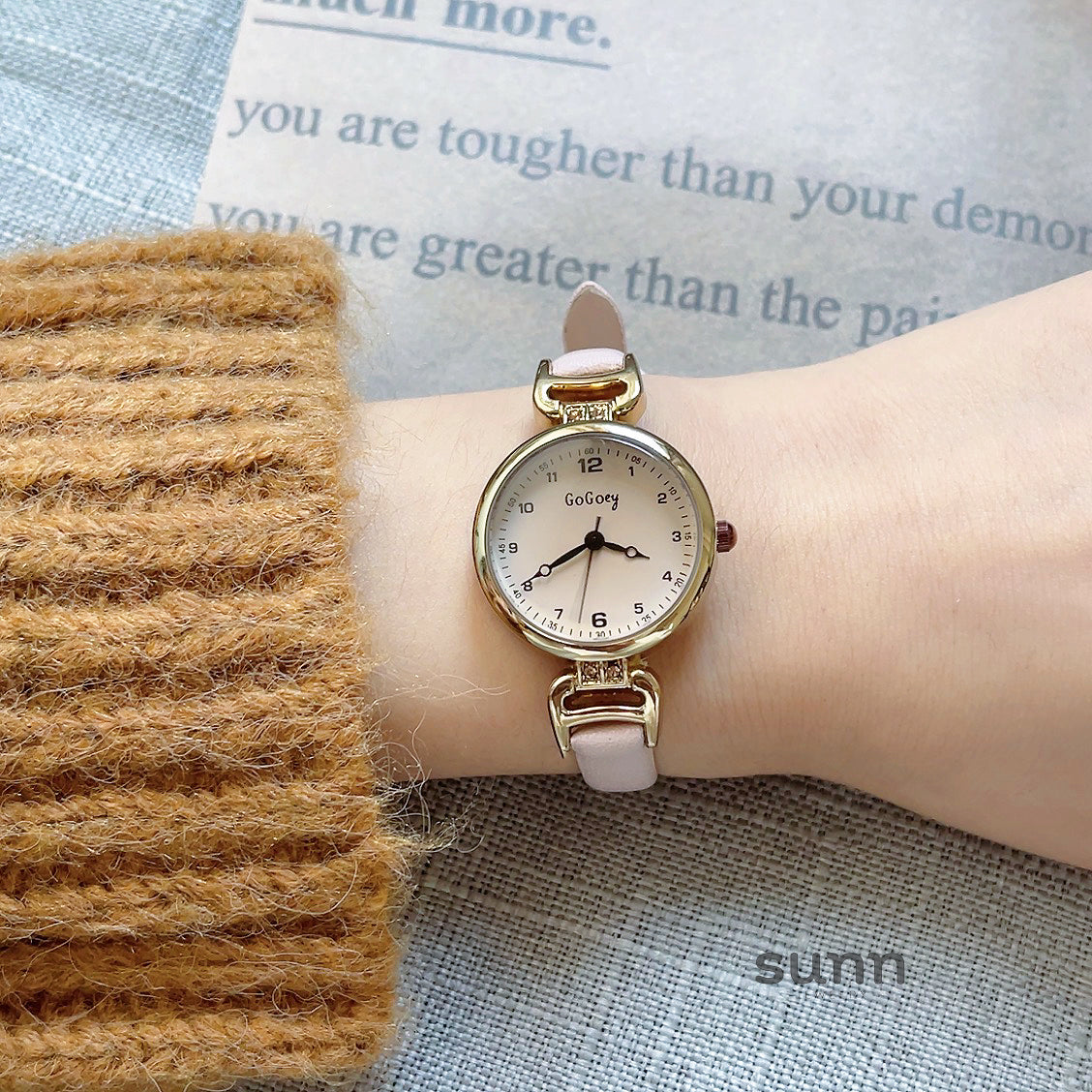 Ashlynne Minimalist Retro Watch [5A2RR6YJ]