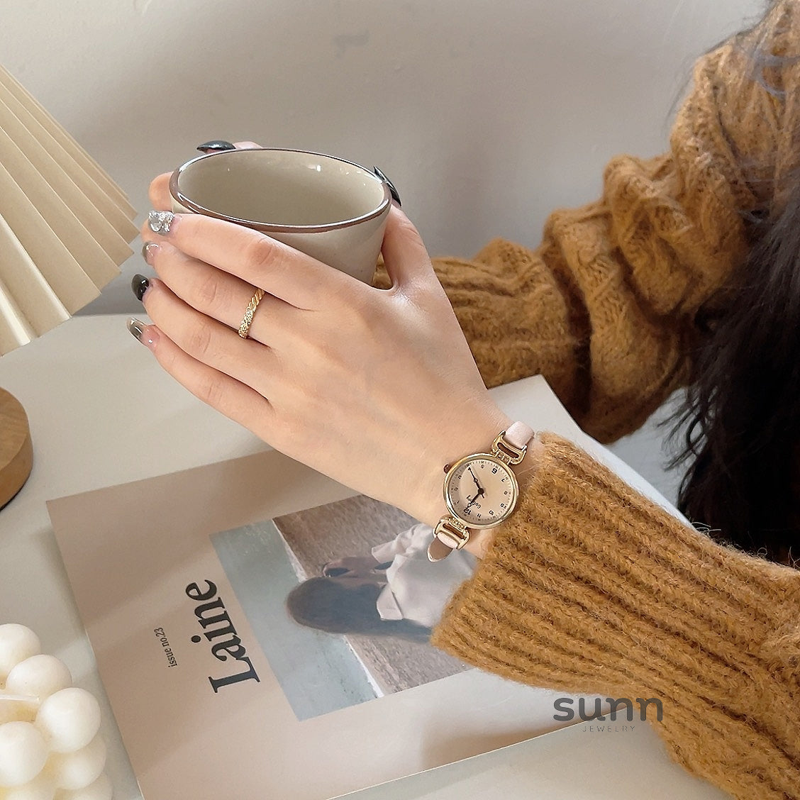 Ashlynne Minimalist Retro Watch [0YJMY26Z]