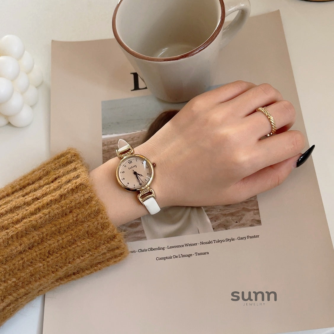 Ashlynne Minimalist Retro Watch [8JGP0FFQ]