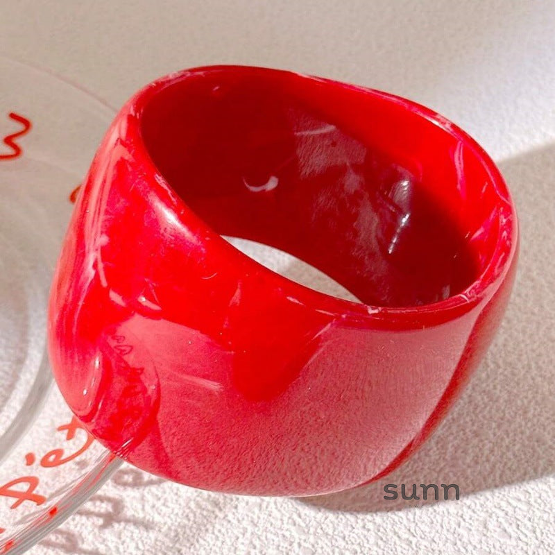 Ashton Sculptural Resin Bracelet [LV3CK03V]