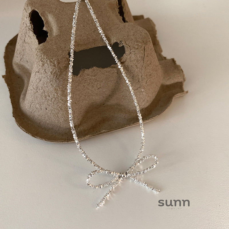 Ashtyn Glitter Bow Necklace [QSKQE7PH]