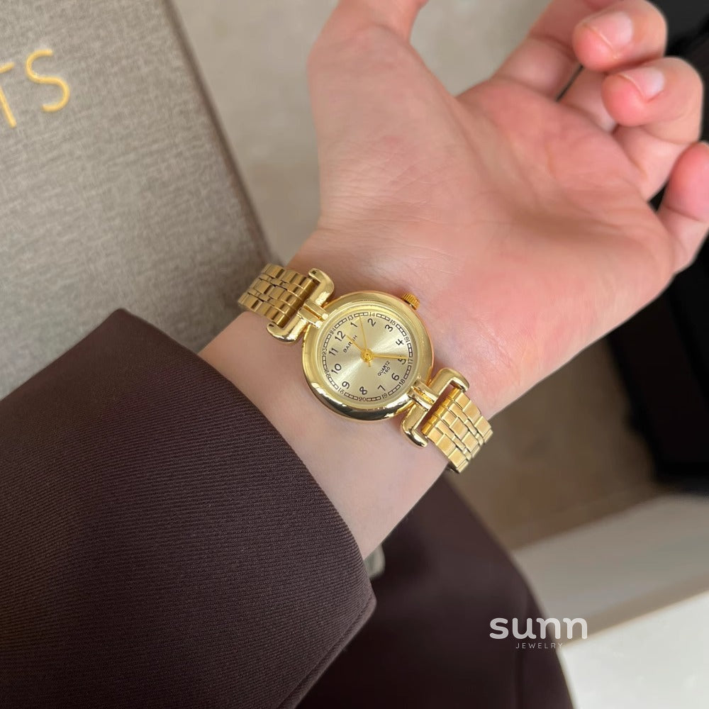 Asia Gold Tone Square Watch [VRMKM5DG]