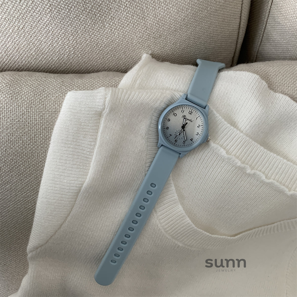Asiya Gradient Silicone Watch [GCYTDTFW]