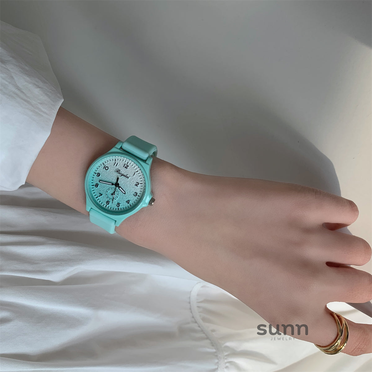 Asiya Gradient Silicone Watch [UHUWT245]