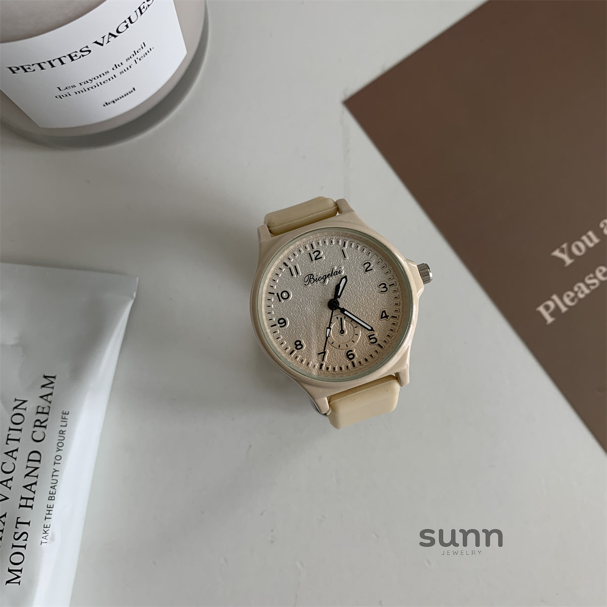 Asiya Gradient Silicone Watch [XG5JJ0KH]