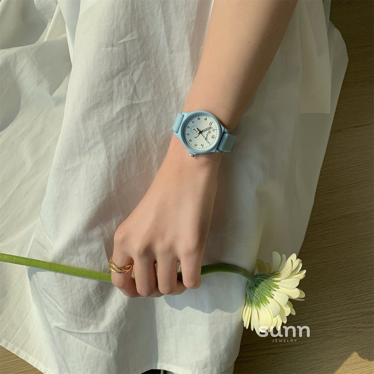 Asiya Gradient Silicone Watch [JVZ83YVE]