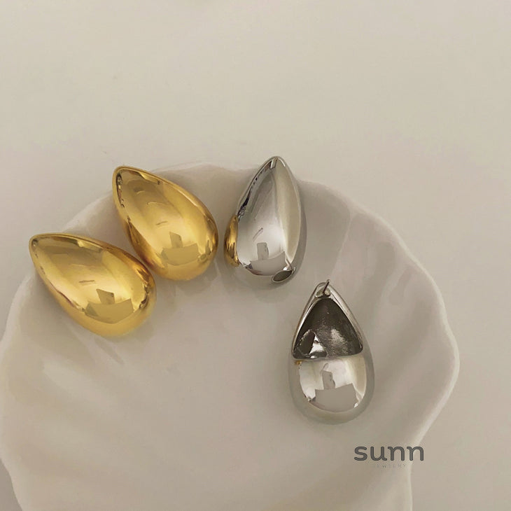 Asiya Sculptural Drop Earrings [ZM7CSW33]