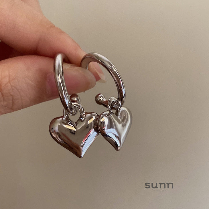 Aspen Silver Heart Hoops [SG9G537U]