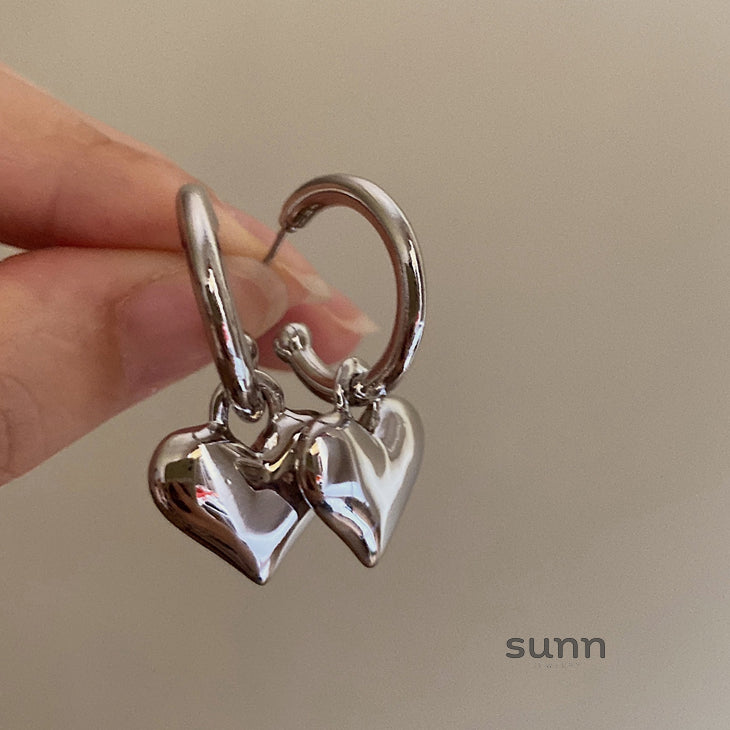 Aspen Silver Heart Hoops [HOUBTVGK]
