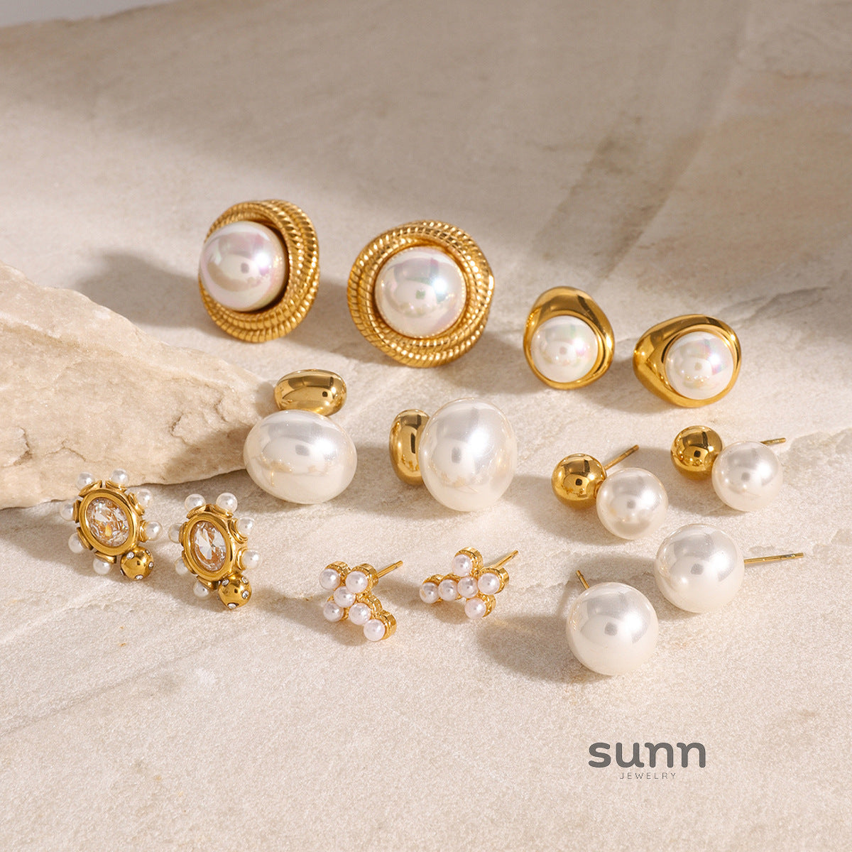 Aspyn Elegant Pearl Earring Set [4QMK6VOA]