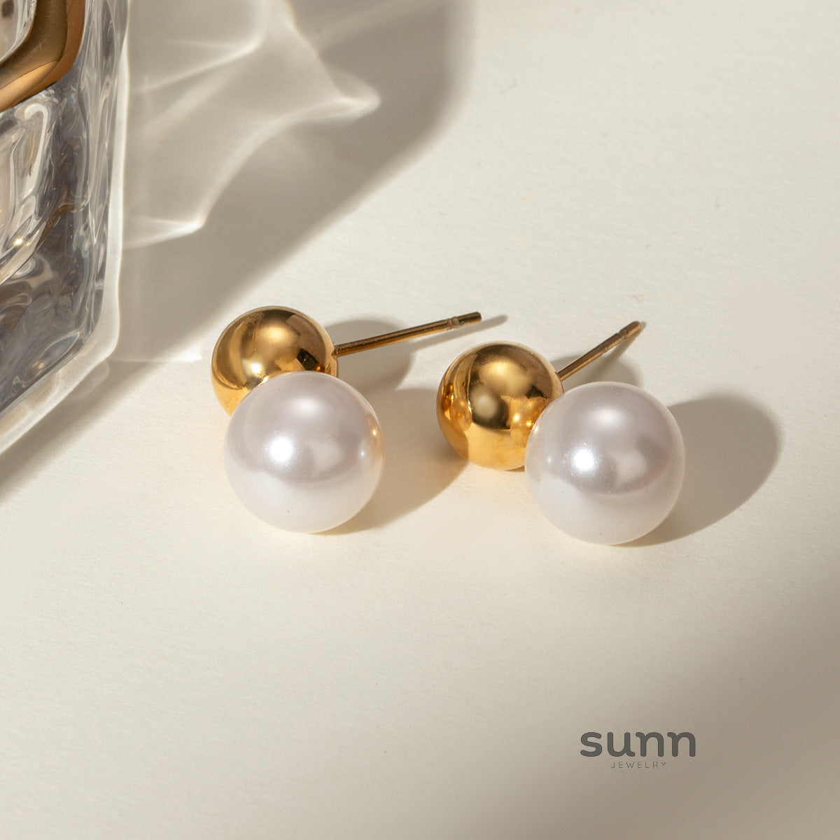 Aspyn Elegant Pearl Earring Set [FTCBYPFV]