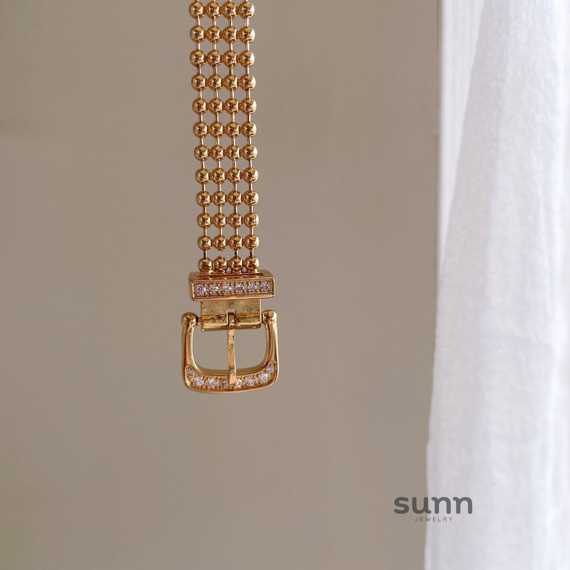 Astraea Golden Charm Watch [3RIIWH2H]