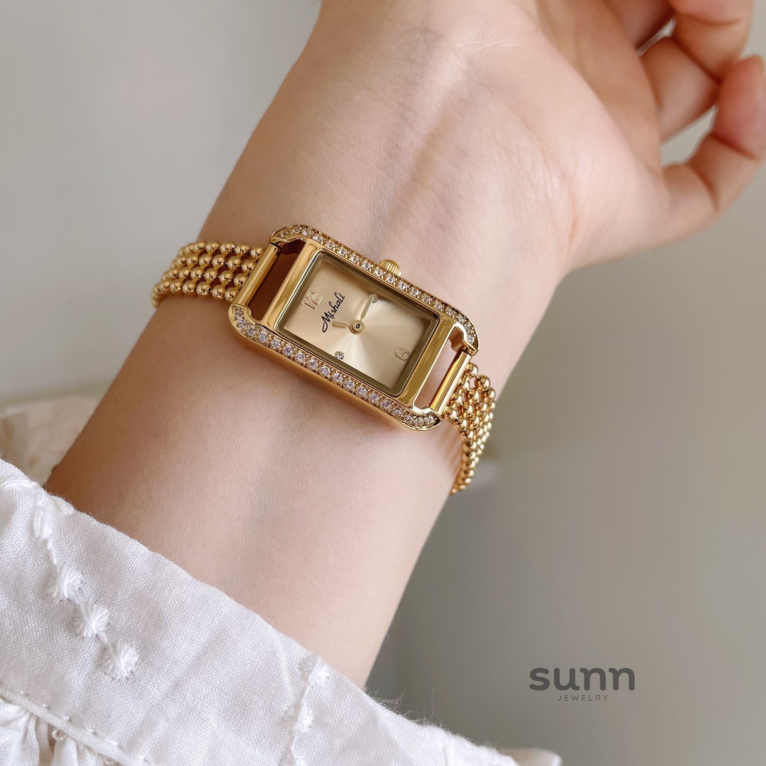 Astraea Golden Charm Watch [ITLHIB83]
