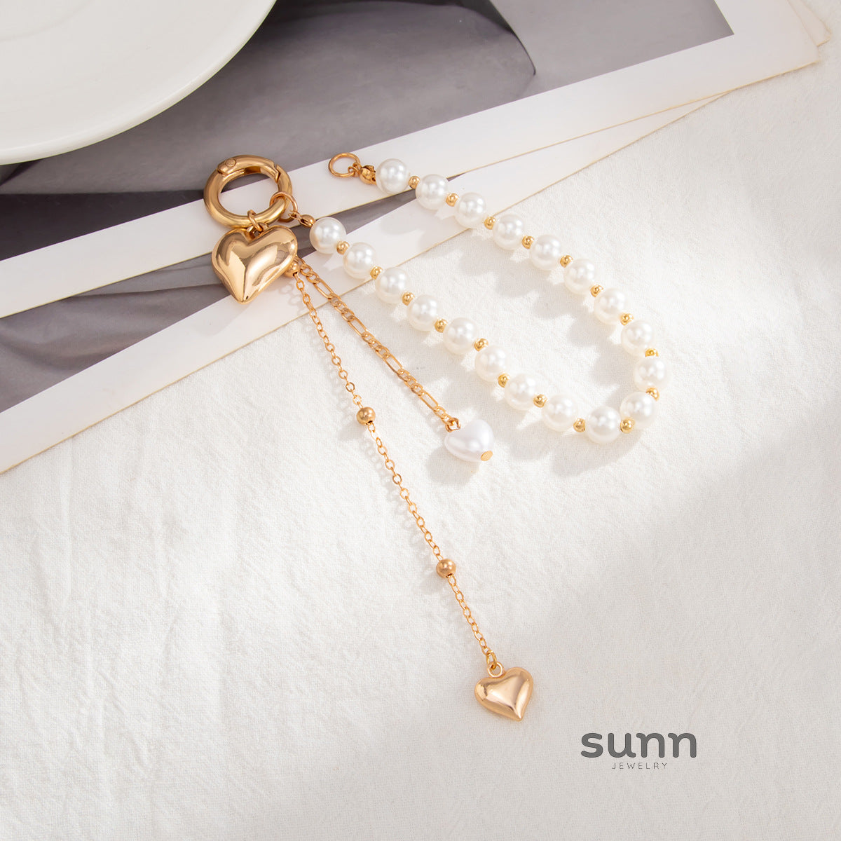 Atalie Pearl Bow Butterfly Keychain [NE94VXCZ]