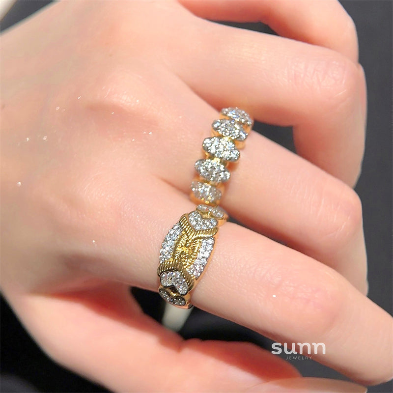 Athziri Gold Ripple Ring [1MLSUSJN]