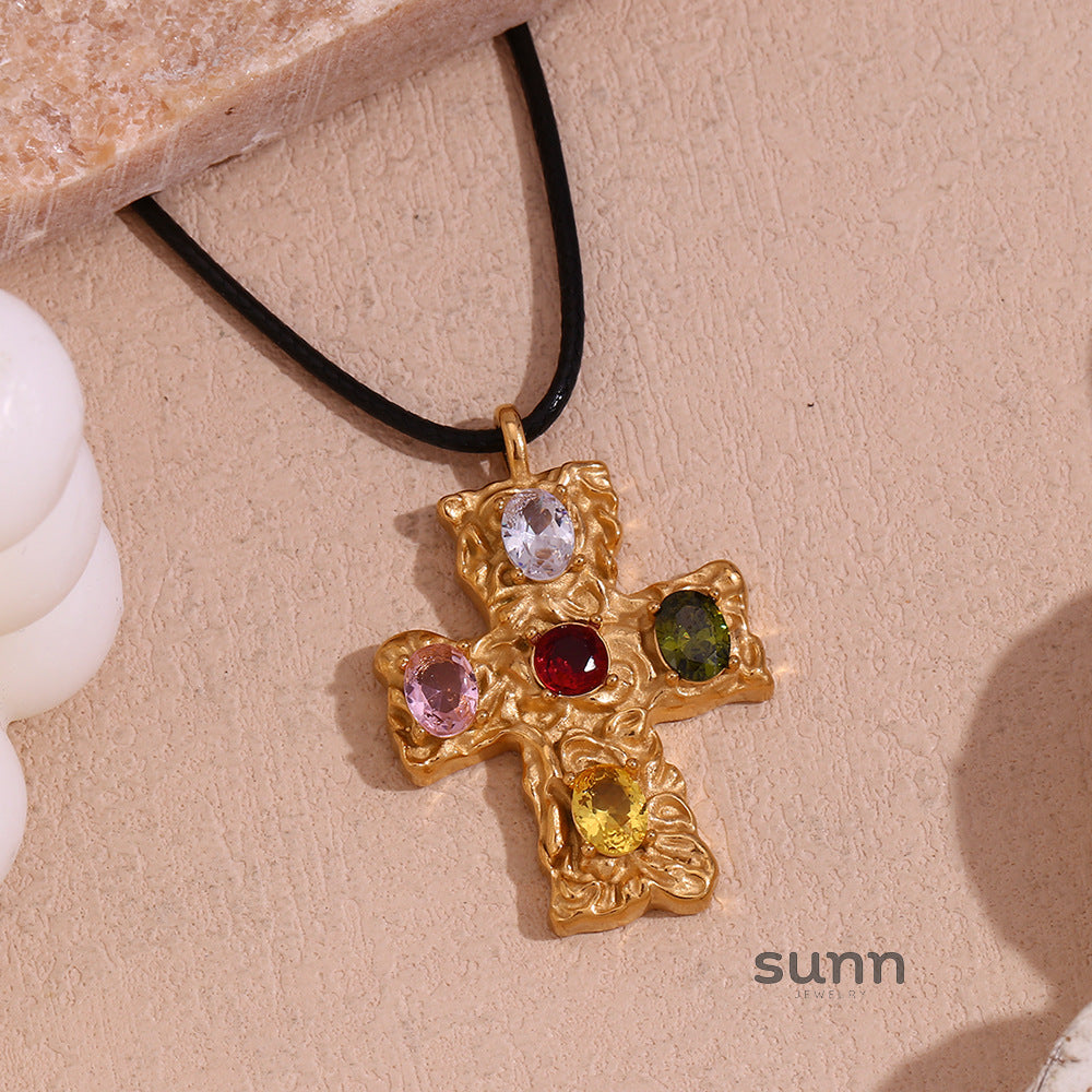 Atlas Hammered Cross Cord Necklace [WW4OUPI6]