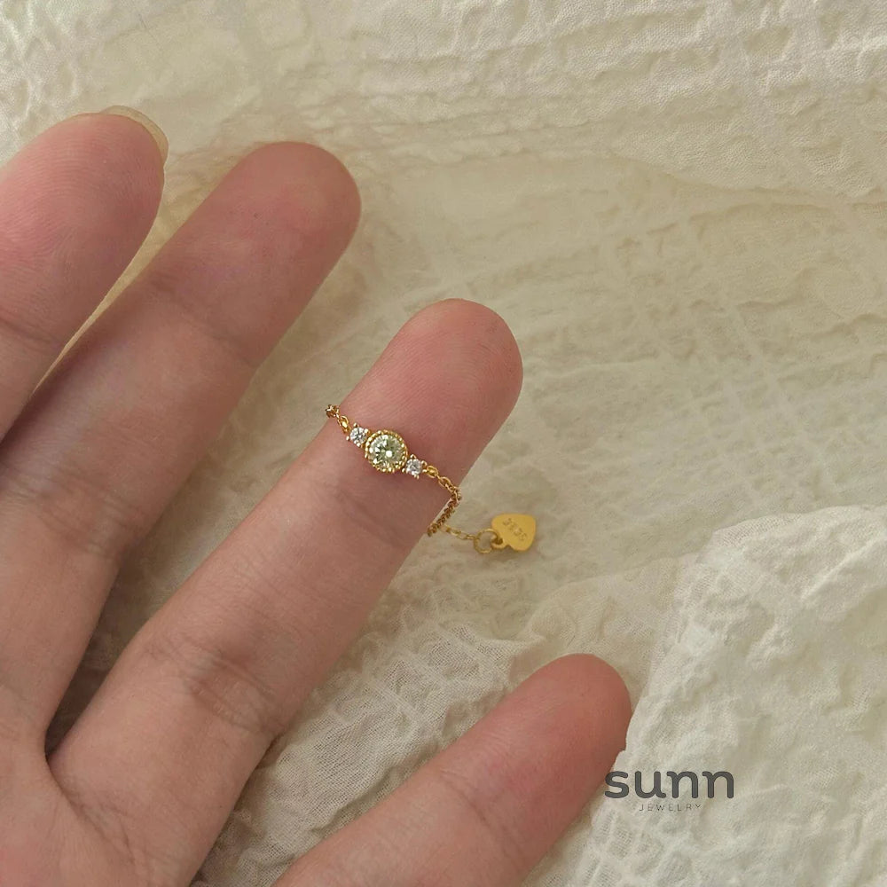 Aubreigh Dainty Olive Chain Ring