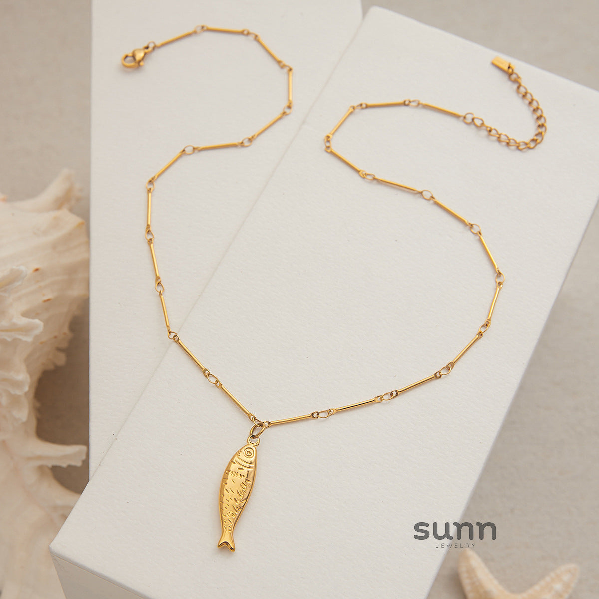 Aubrianna Ocean Fish Necklace [ZH86GL8V]