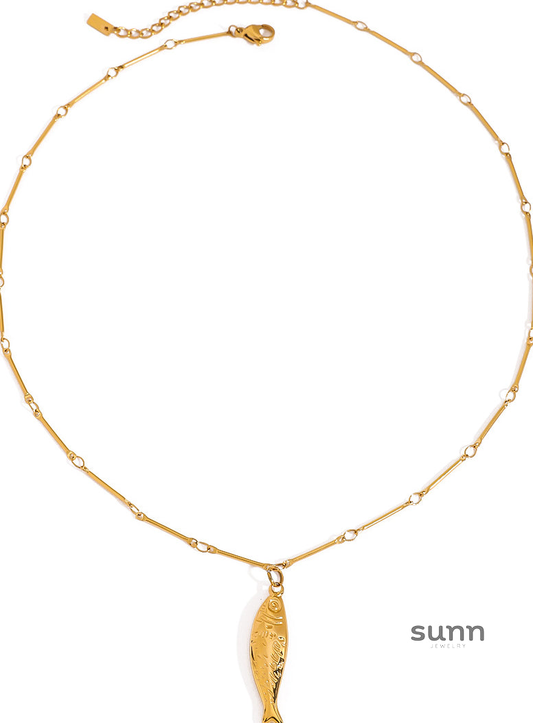 Aubrianna Ocean Fish Necklace [78KET7AQ]
