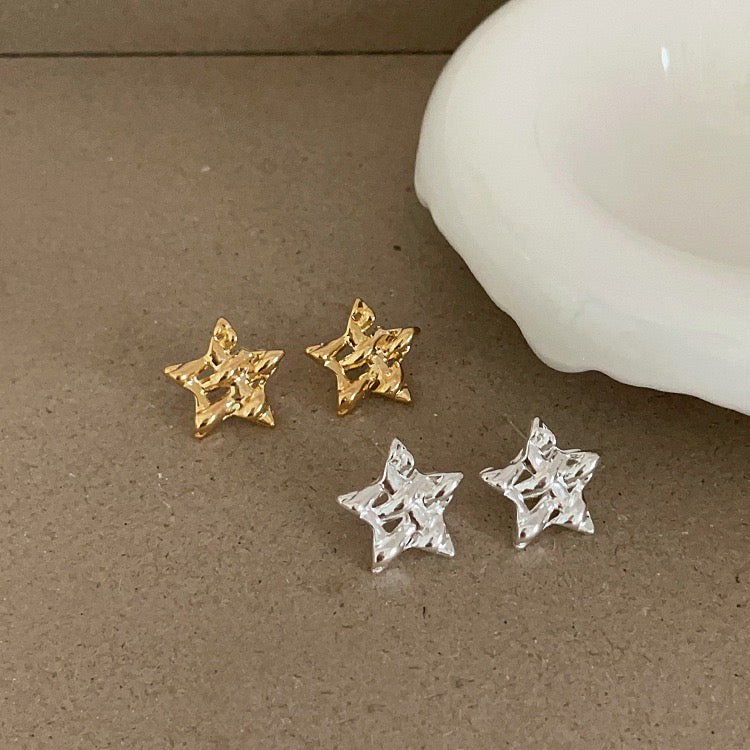 Aubriel Textured Star Studs