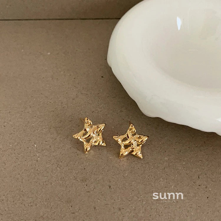 Aubriel Textured Star Studs