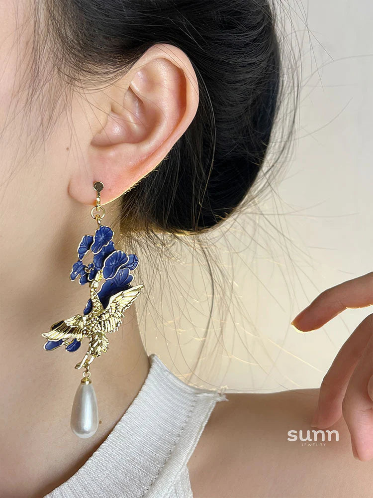 Aubrielle Double Happiness Pearl Ear Clips