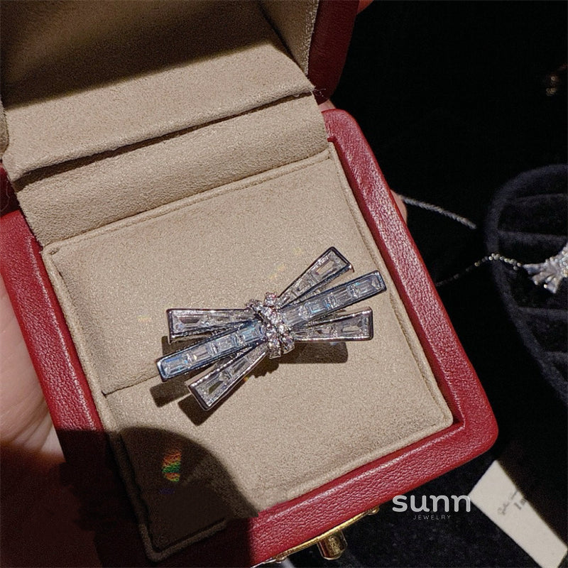 Aubryn Zircon Bow Jewelry [FNL8ZD3Z]