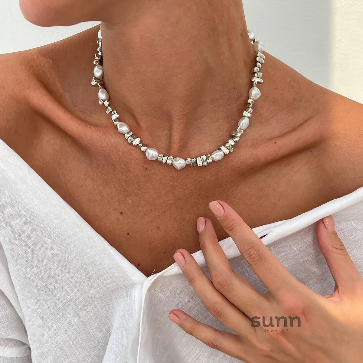Audriella Irregular Pearl Necklace