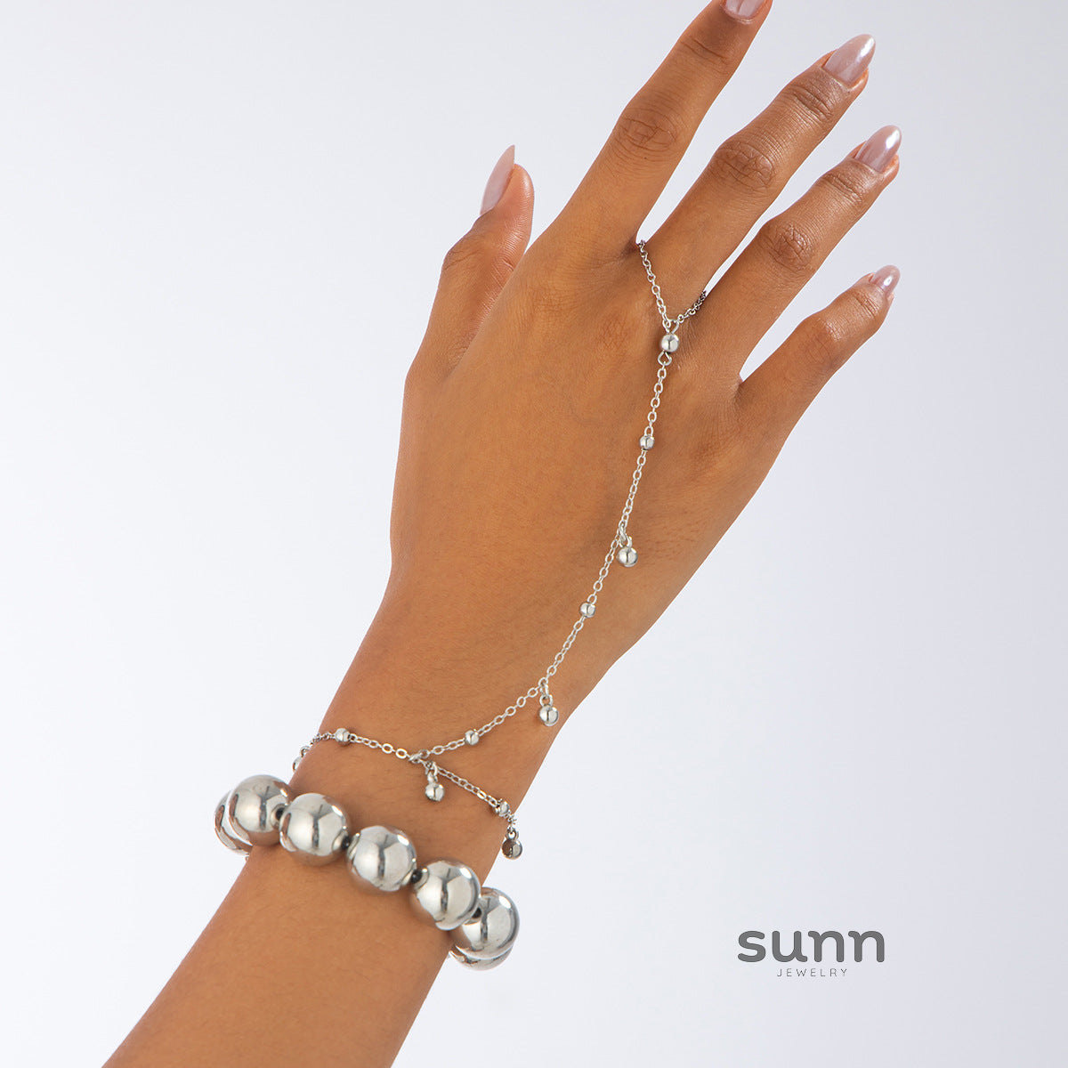 Aurie Geometric Hand Chain [WLE9R0DM]