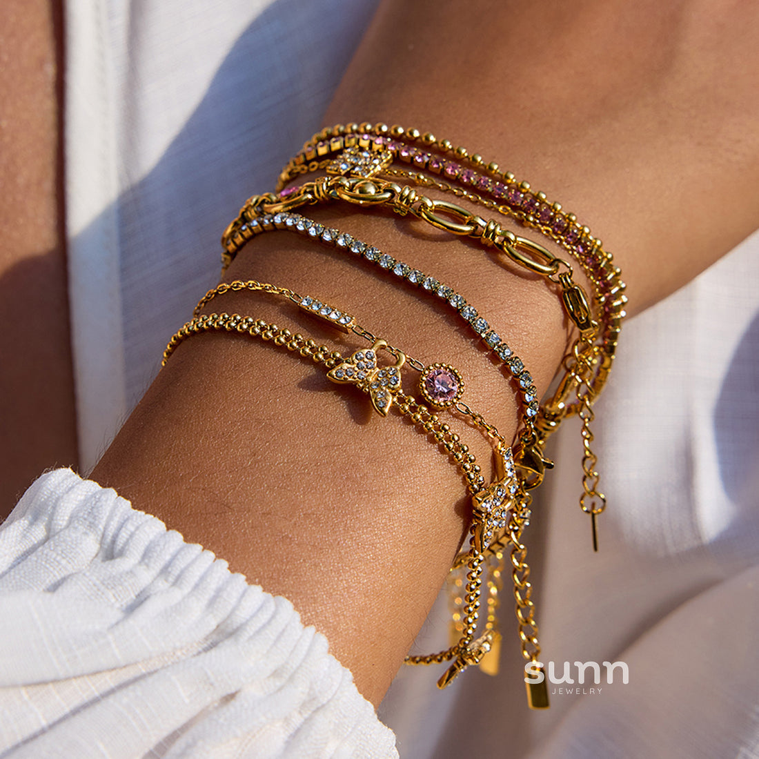 Auriel Delicate Layering Bracelets [UEDB5ZN4]