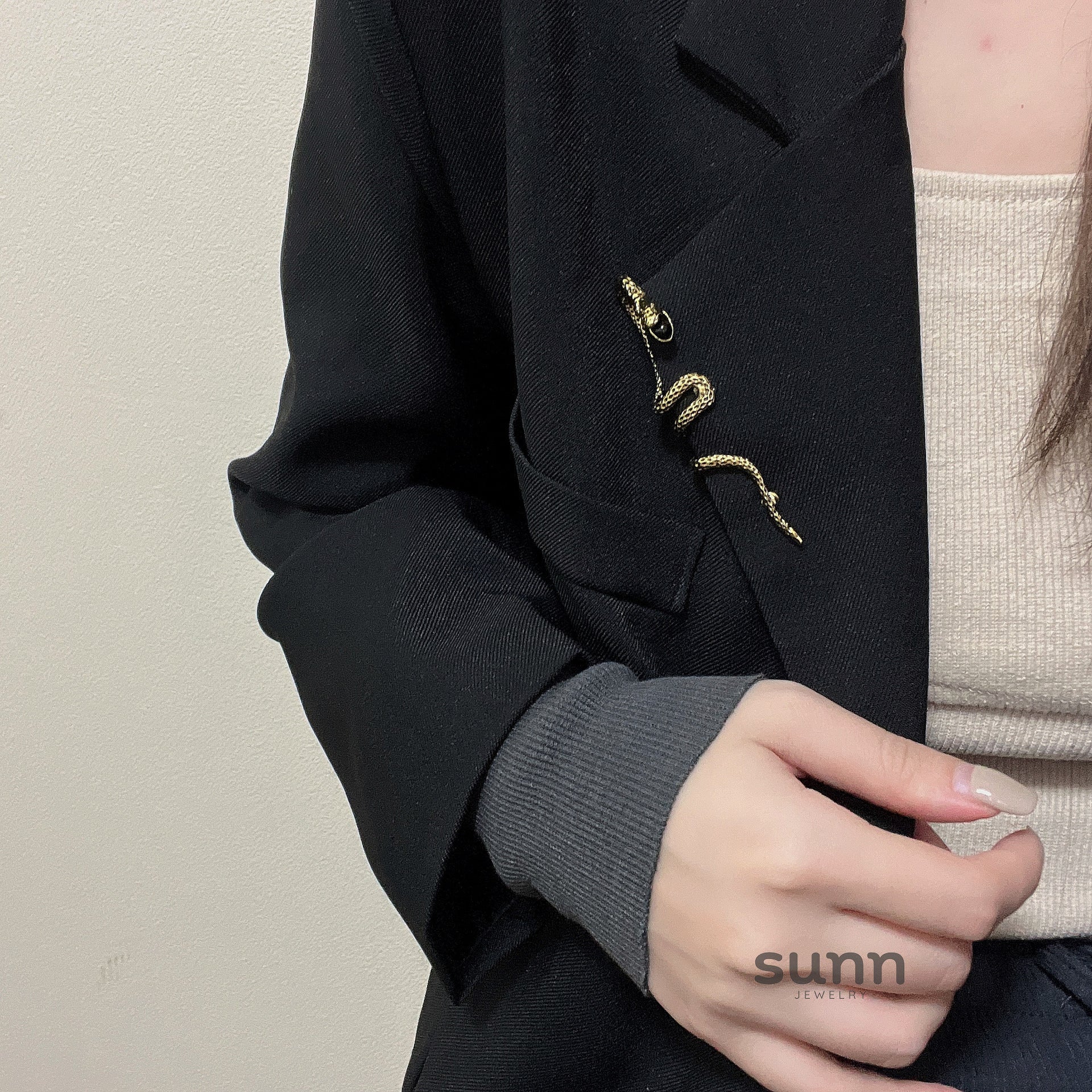 Auriel Serpentine Brooch