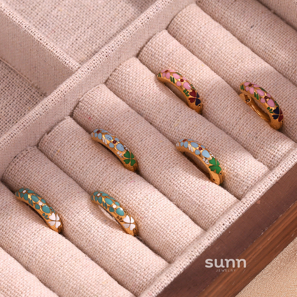 Aurora Gilded Leaf Earrings [62AJYEEA]