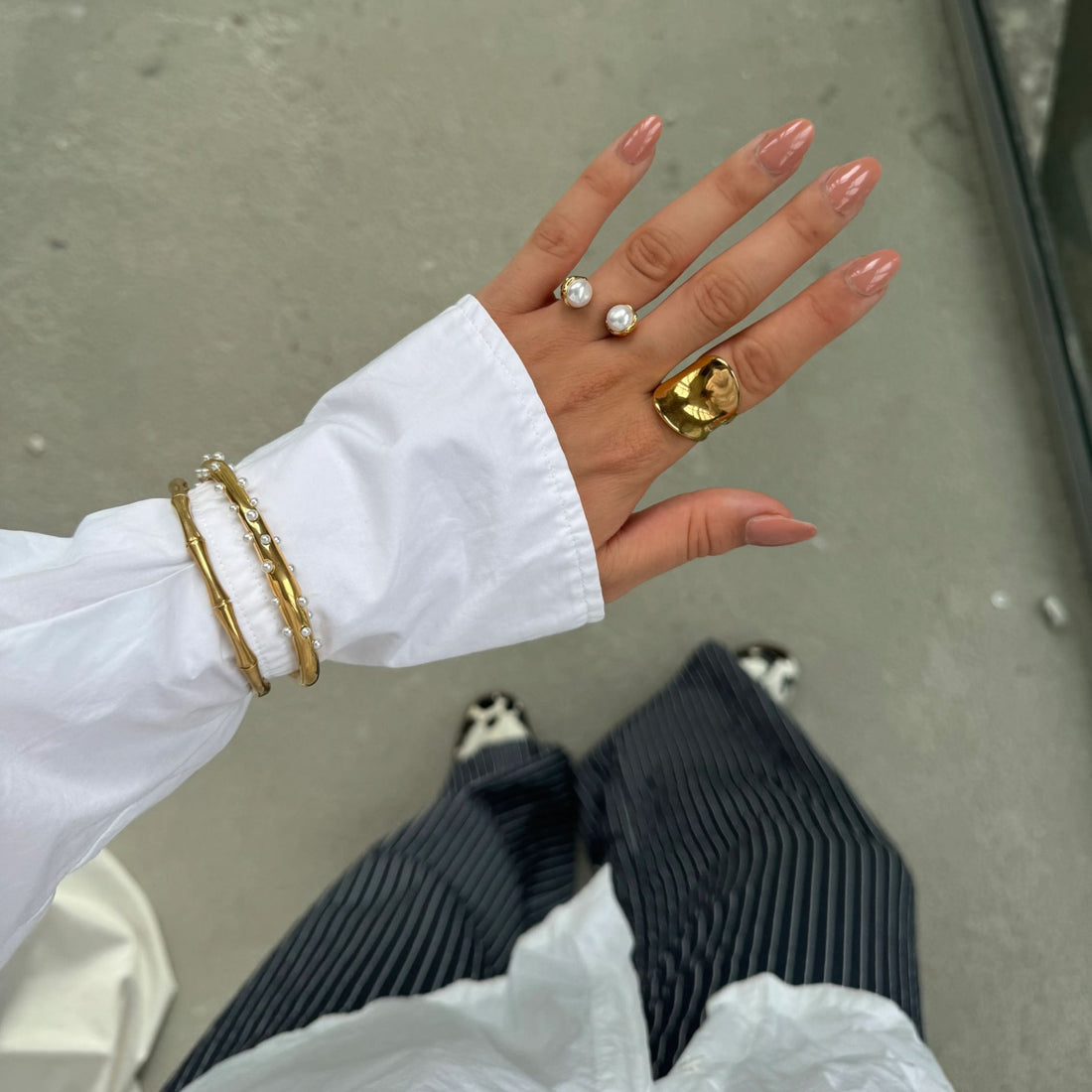 Austin Beaded Cross Ring [EY0Q8BMS]