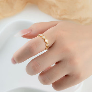 Avagrace Geometric Opal Ring [S89ZFV89]