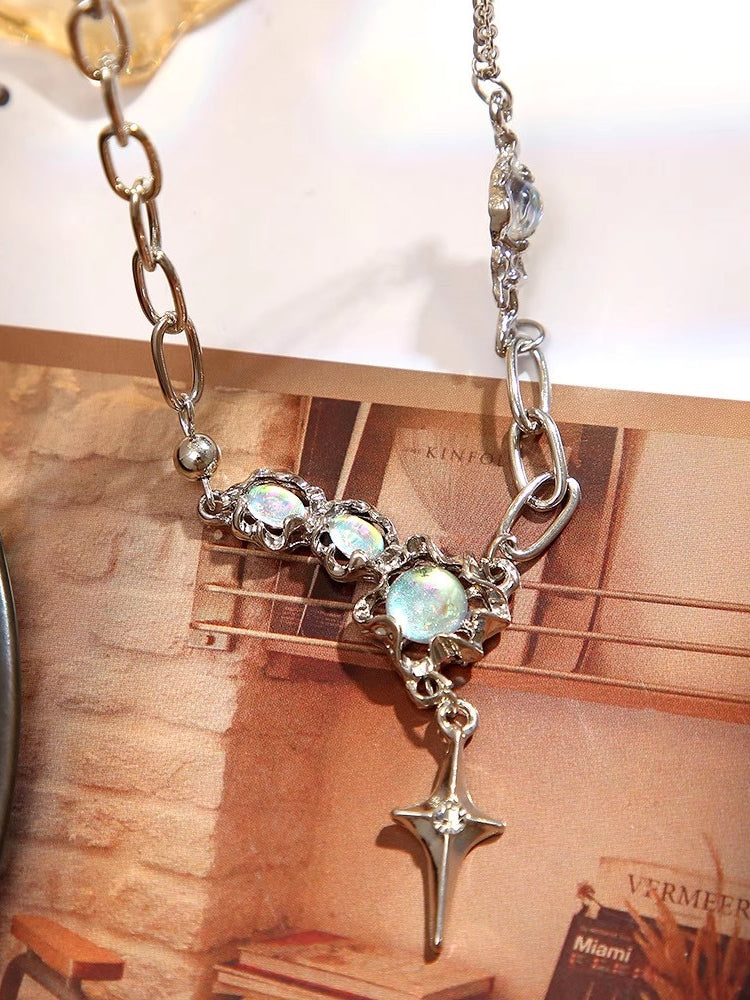 Avalina Moonstone Star Pendant Necklace [6NCPBFTG]
