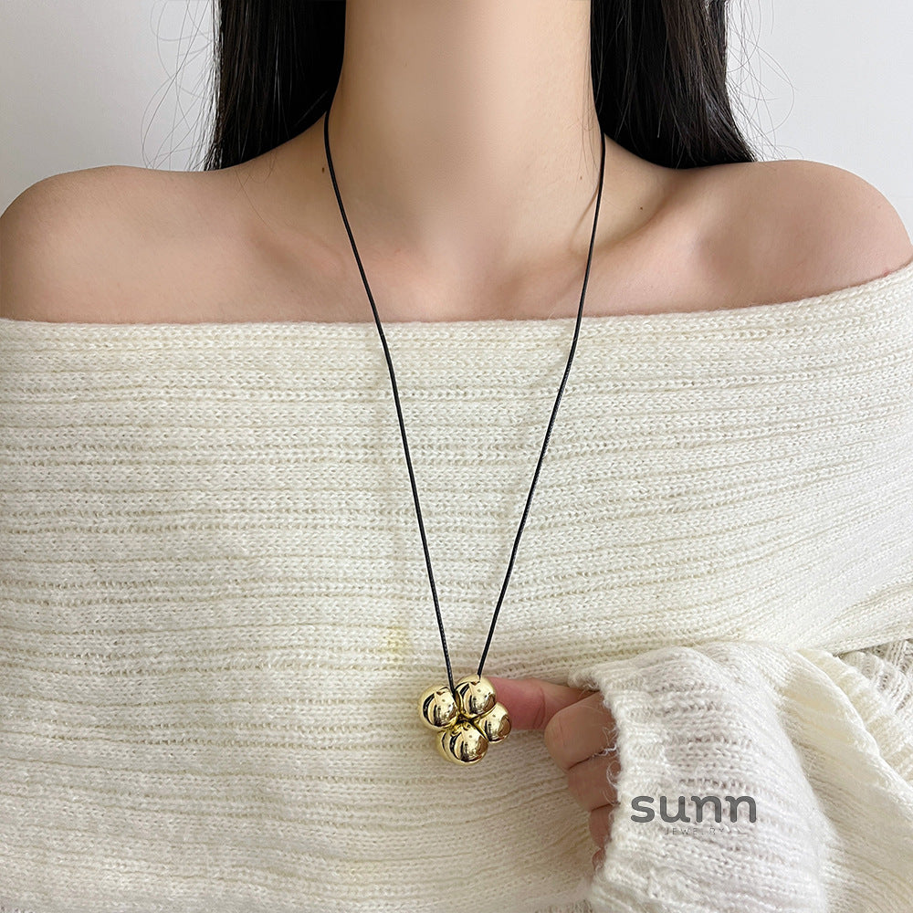 Avalon Grape Cluster Necklace [0F3MED1H]