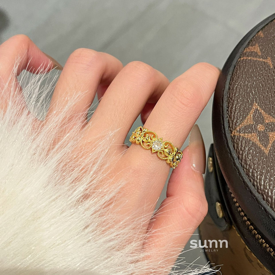 Avaree Palace Open Ring [GLK4OYVY]