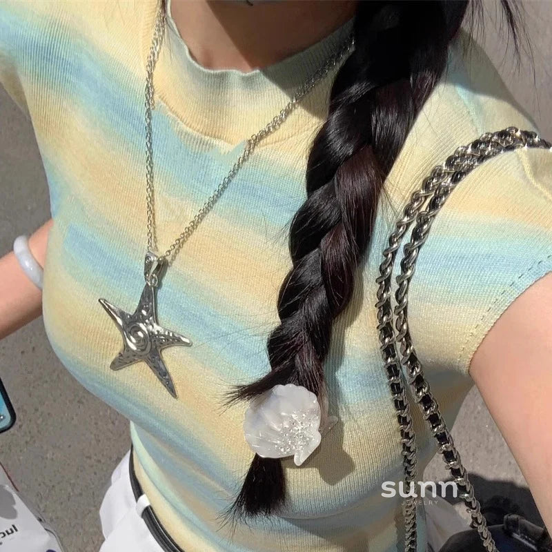 Avari Y2K Star Pendant Necklace